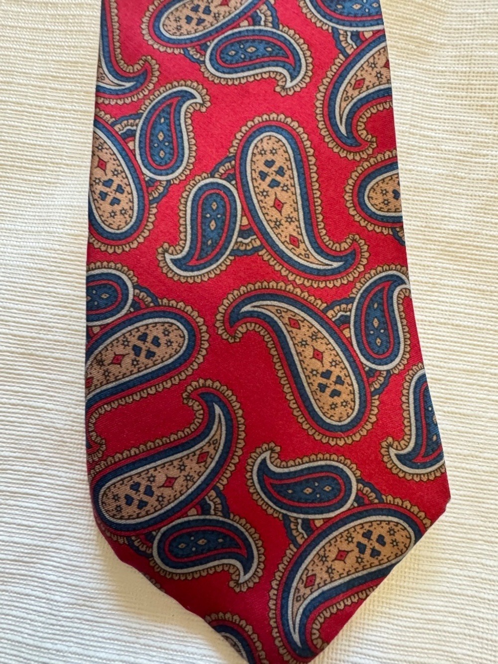 Vintage Silk Tie Classic Red Paisley Men's Tie